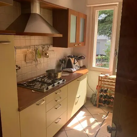 Apartament Castagneti House -14 Km Dalla Ferrari Serramazzoni