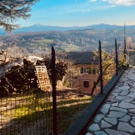Apartment Castagneti House -14 Km Dalla Ferrari Serramazzoni