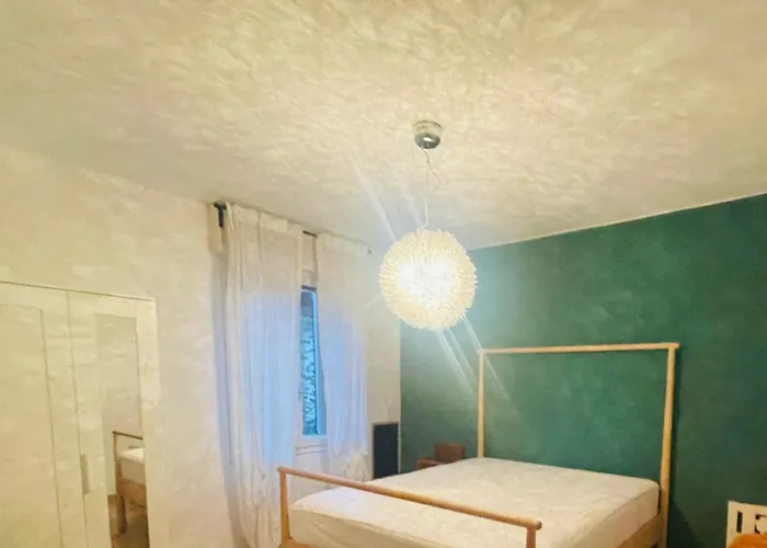 Castagneti House -14 Km Dalla Ferrari 아파트 *